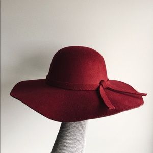 Felt hat